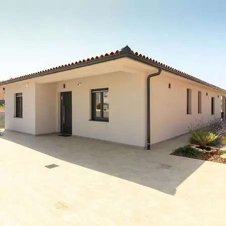 Vila New Modern Riz With Private Pool Near The Town Center And By Wiibuk *