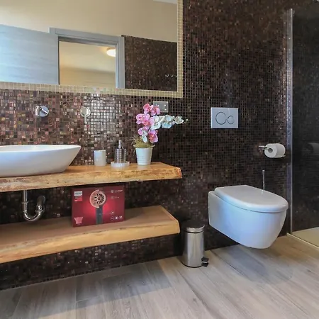فيلة New Modern Riz With Private Pool Near The Town Center And By Wiibuk بولا