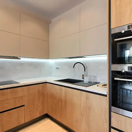 New Modern Riz With Private Pool Near The Town Center And By Wiibuk فيلة *