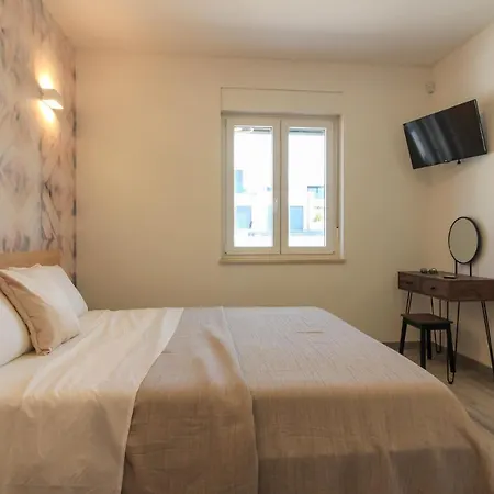 فيلة New Modern Riz With Private Pool Near The Town Center And By Wiibuk بولا